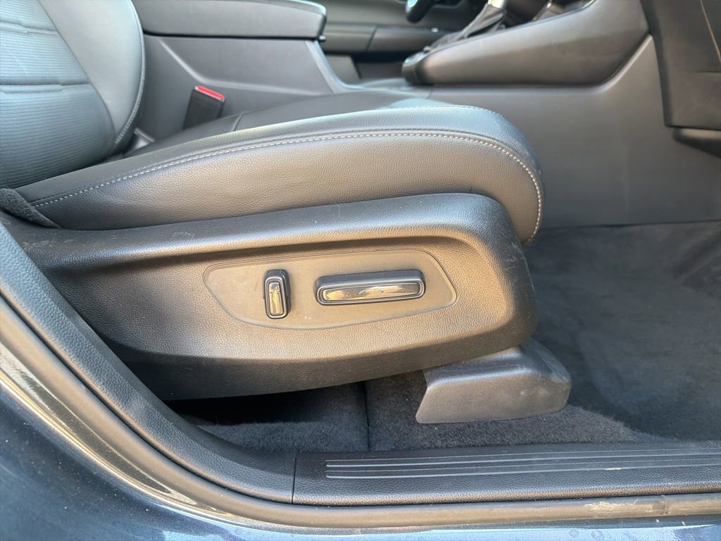 Certified 2025 Honda CR-V EX-L image 16
