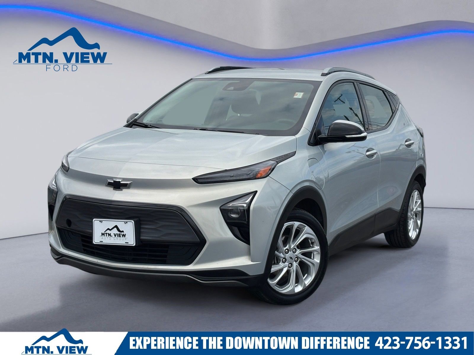 Used 2023 Chevrolet Bolt EUV LT image 1