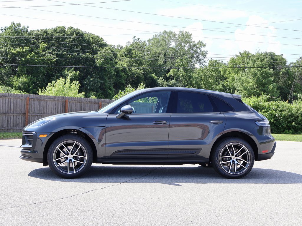 New 2025 Porsche Macan image 2