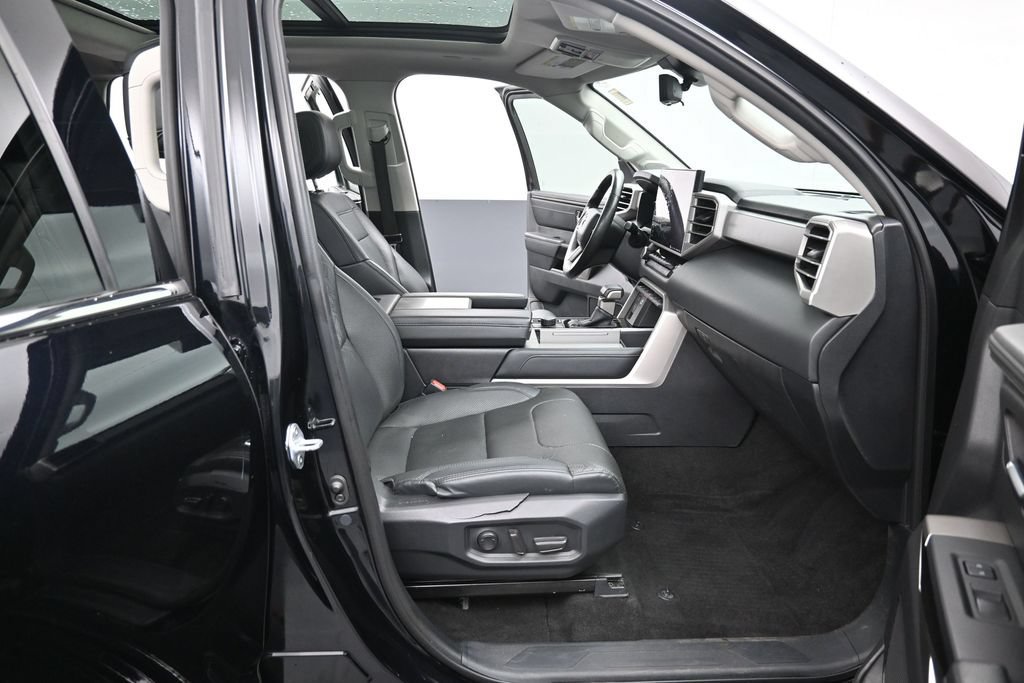 Certified 2024 Toyota Sequoia Limited w/ Tow Technology Package AWD/4WD image 38