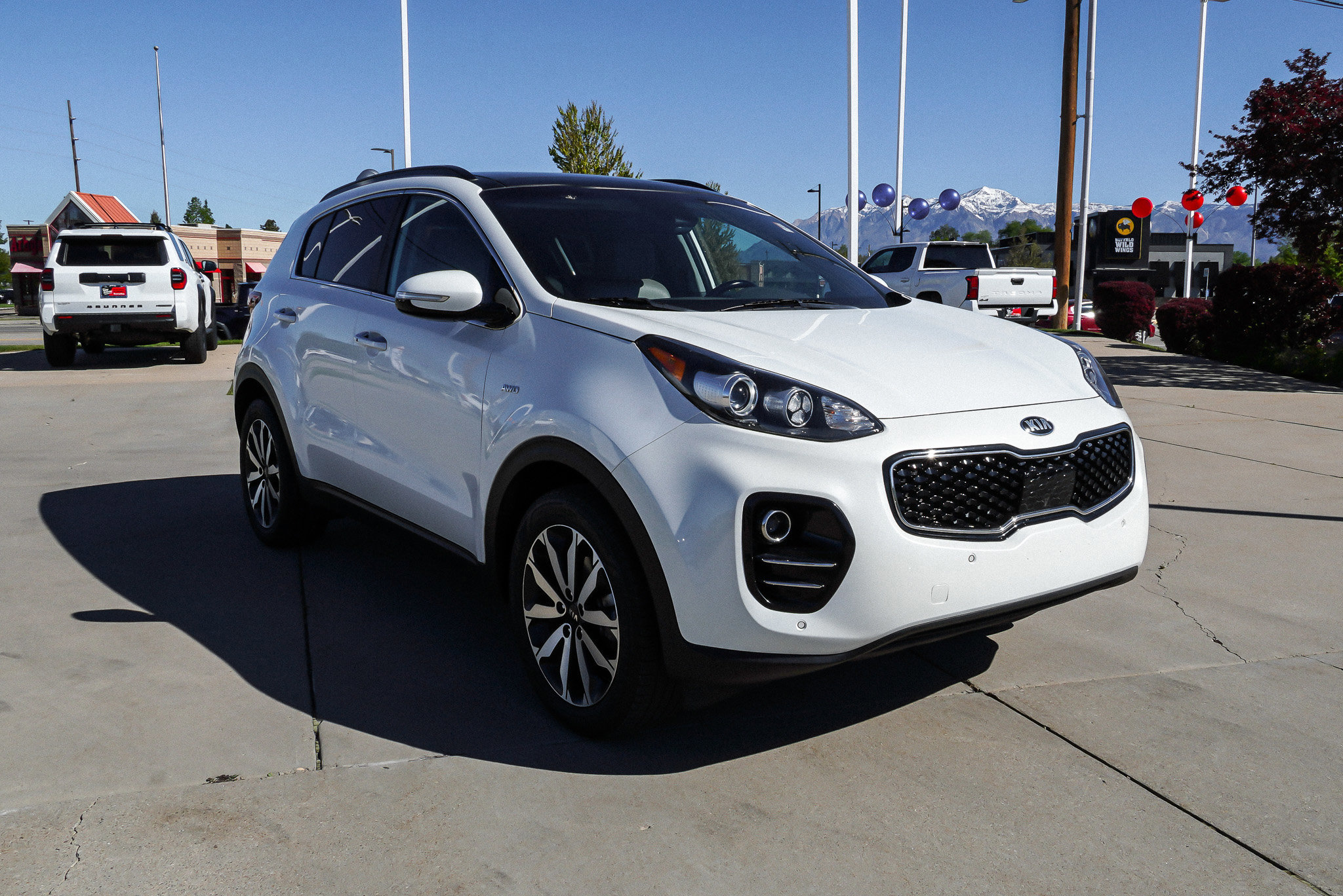 Used 2019 Kia Sportage EX w/ EX Technology Package AWD/4WD image 2