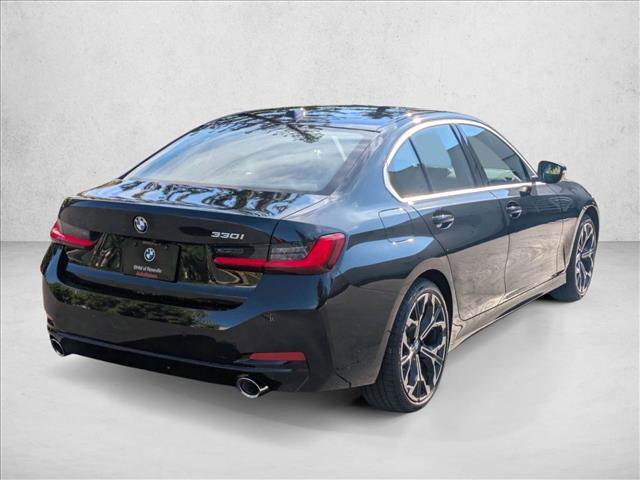Used 2025 BMW 330i Sedan w/ Premium Package RWD image 2