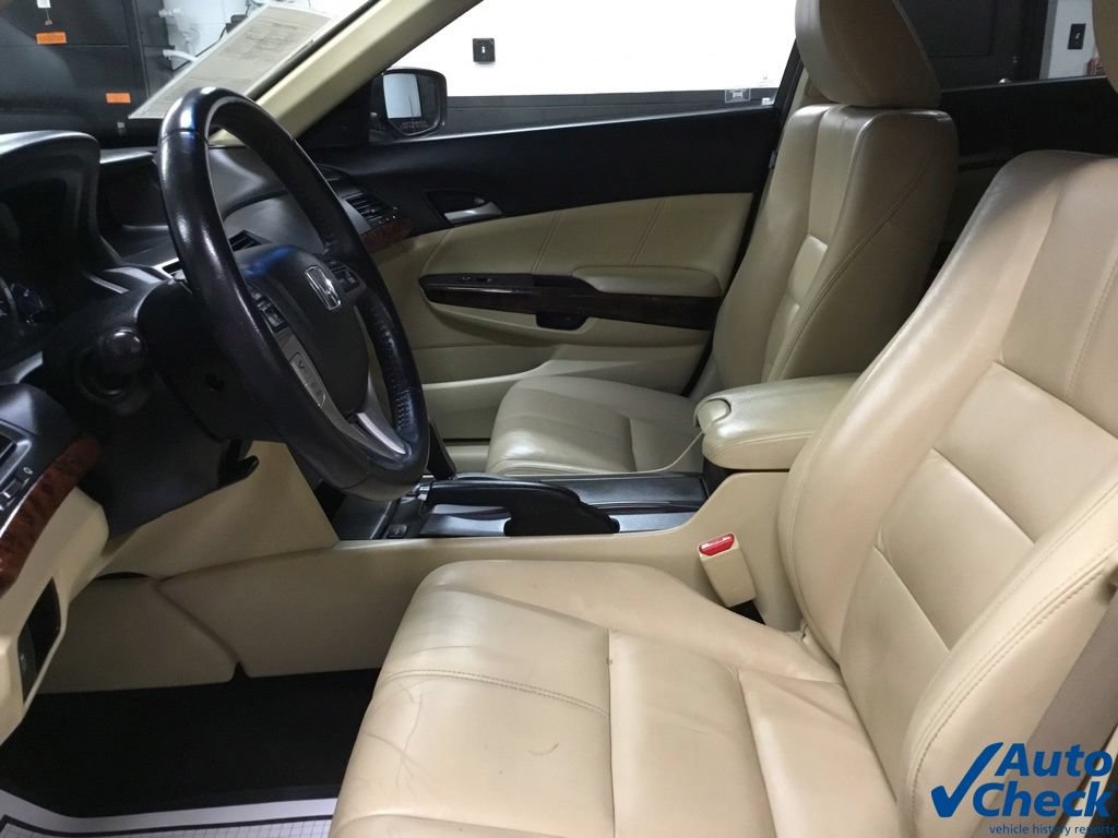 Used 2010 Honda Crosstour EX-L image 24