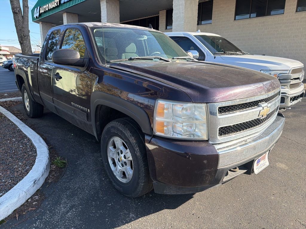 Used 2008 Chevrolet Silverado 1500 LT w/ Power Pack Plus AWD/4WD image 1