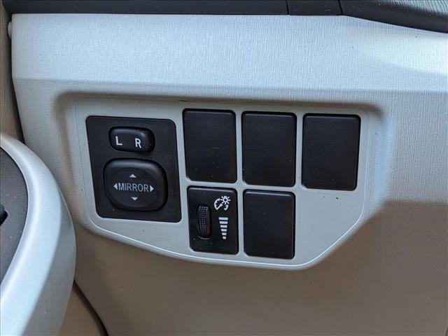 Used 2013 Toyota Prius Two FWD image 11