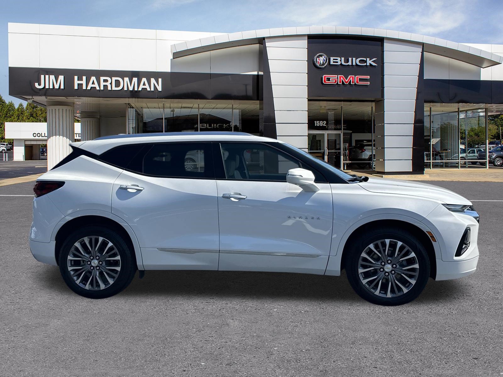 Used 2020 Chevrolet Blazer Premier w/ Driver Confidence II Package FWD image 8