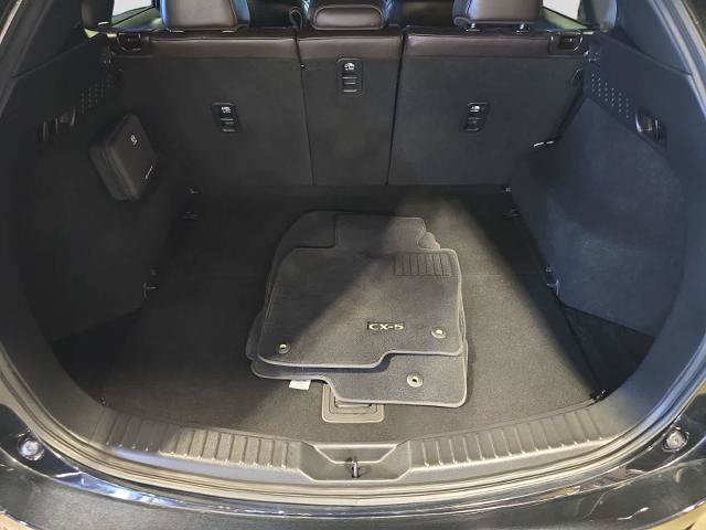 Used 2023 MAZDA CX-5 Signature AWD/4WD image 4