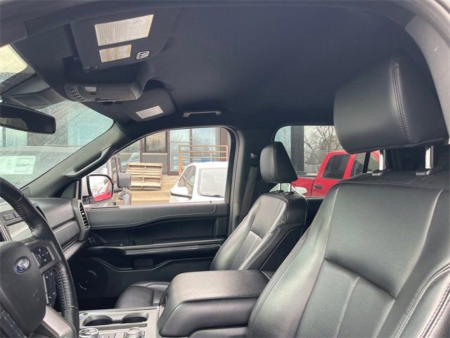 Used 2021 Ford Expedition XLT image 11