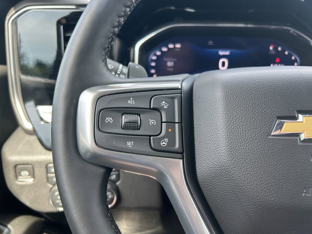 Used 2024 Chevrolet Silverado 1500 LTZ image 17