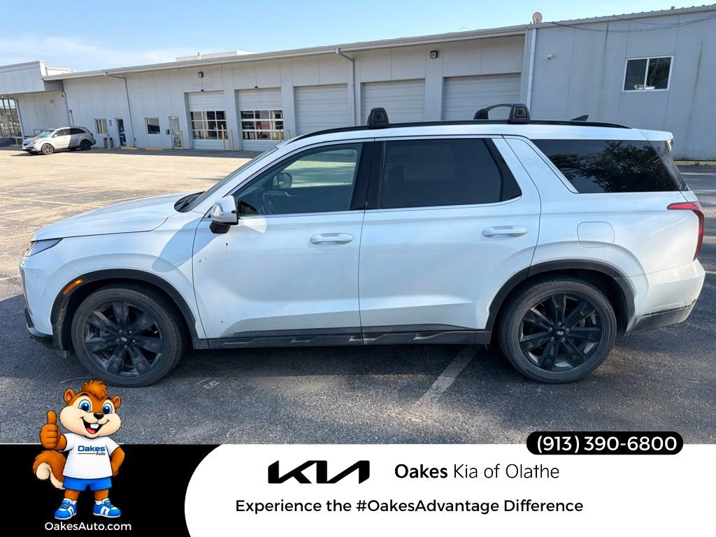 Used 2023 Hyundai Palisade XRT w/ Cargo Package AWD/4WD image 1