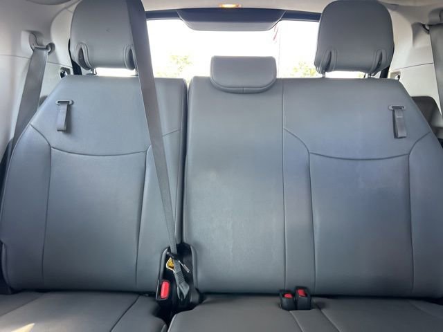 Used 2024 Toyota Sienna XLE image 35