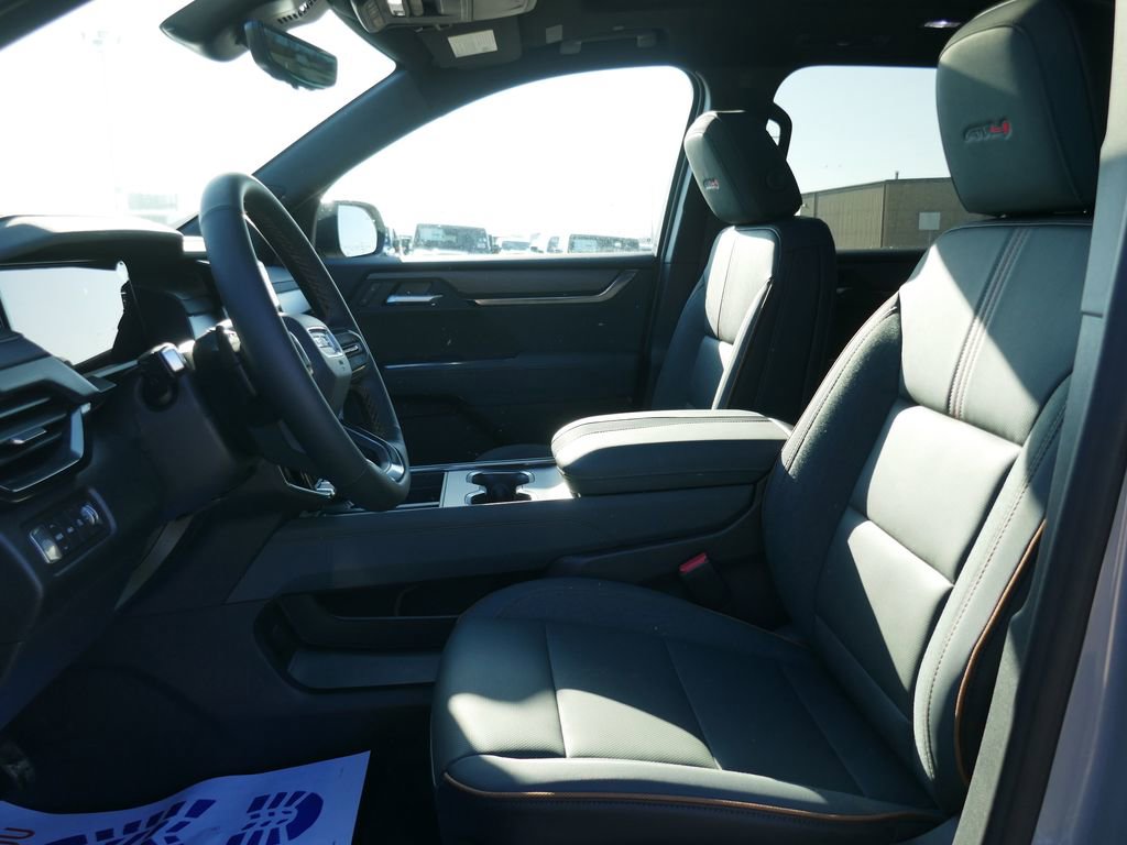 New 2026 GMC Acadia AT4 image 17