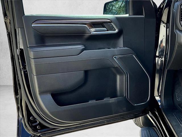 Used 2023 Chevrolet Silverado 1500 LT image 18