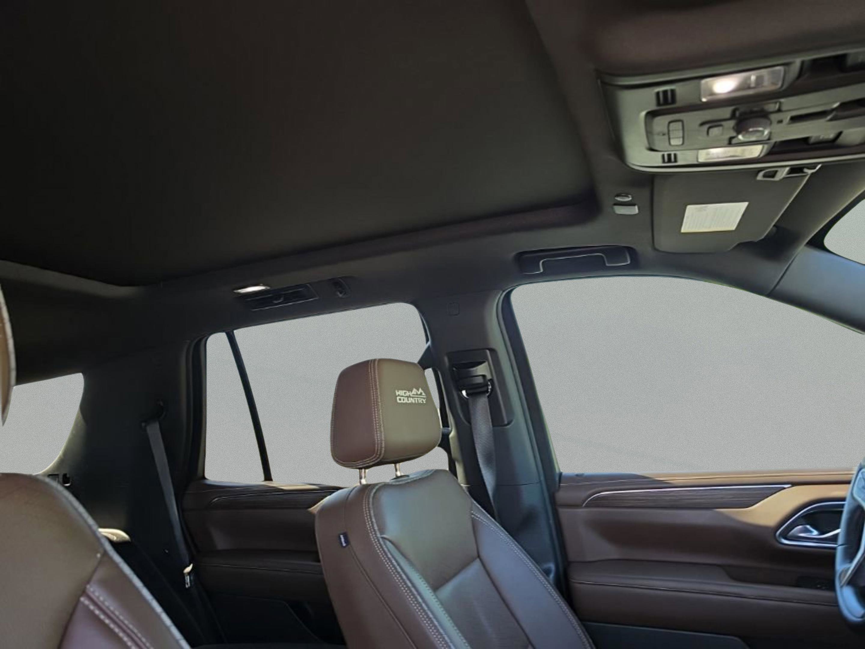 Used 2023 Chevrolet Tahoe High Country w/ Premium Package 2 AWD/4WD image 32