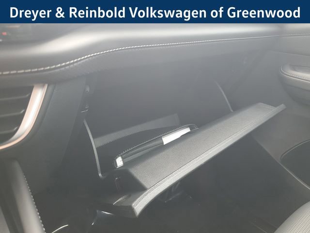 New 2025 Volkswagen Atlas Cross Sport SEL R-Line image 35