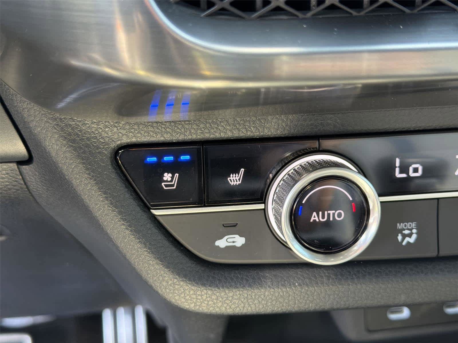 Used 2025 Acura ADX A-Spec FWD image 37