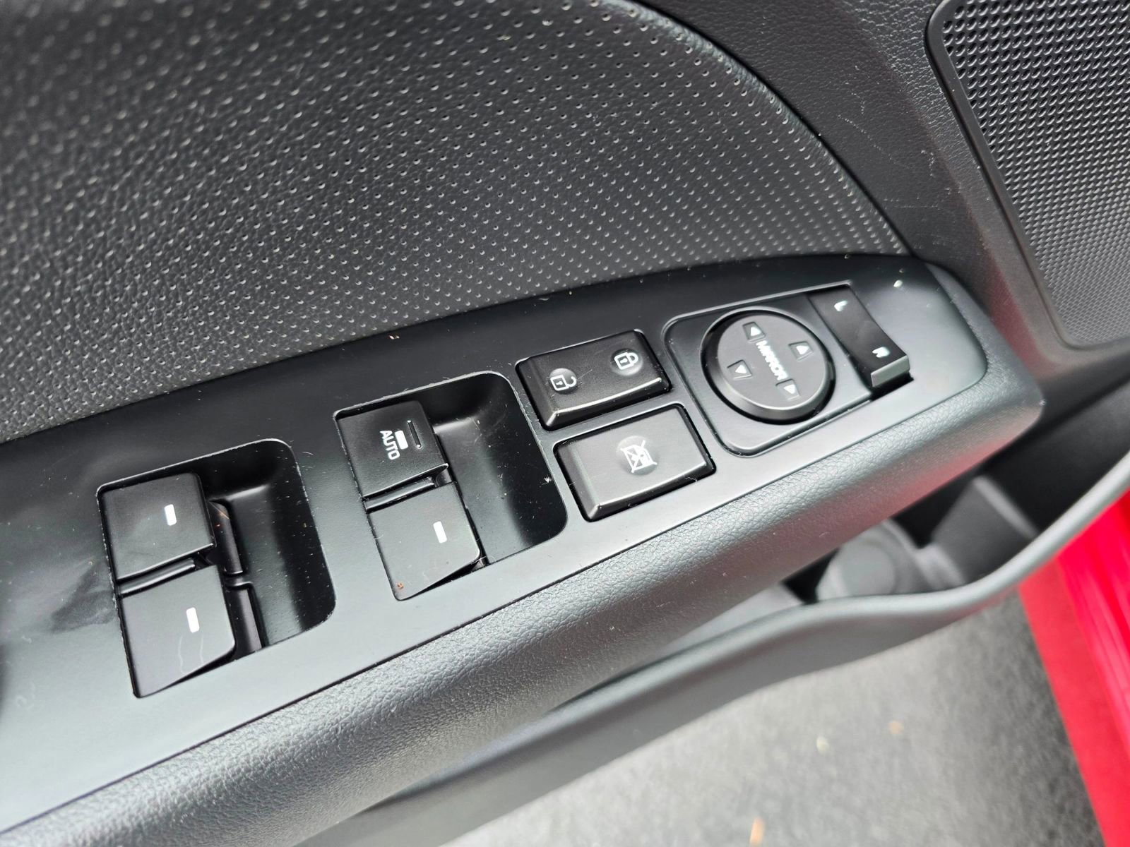 Used 2019 Hyundai Elantra Sport w/ Cargo Package image 22