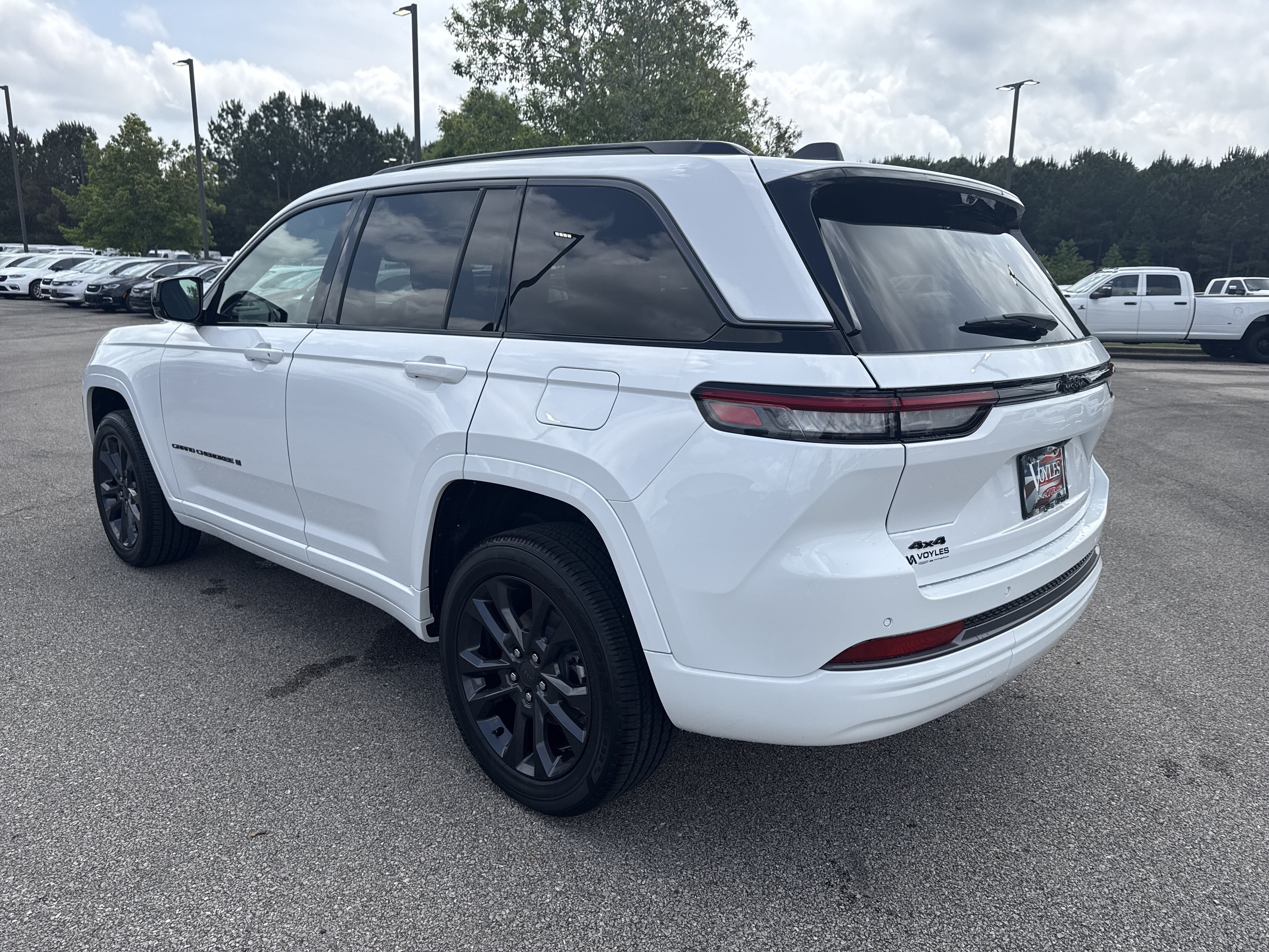 New 2026 Jeep Grand Cherokee Limited AWD/4WD image 5