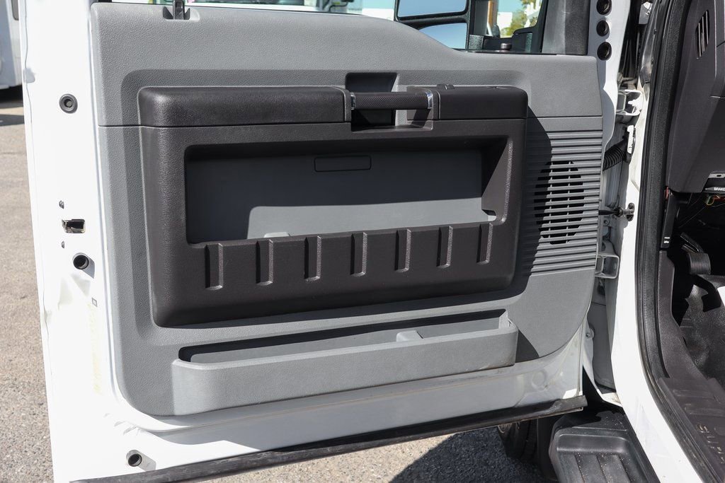 Used 2012 Ford F550 2WD Regular Cab Super Duty w/ PWR Equipment Group image 18