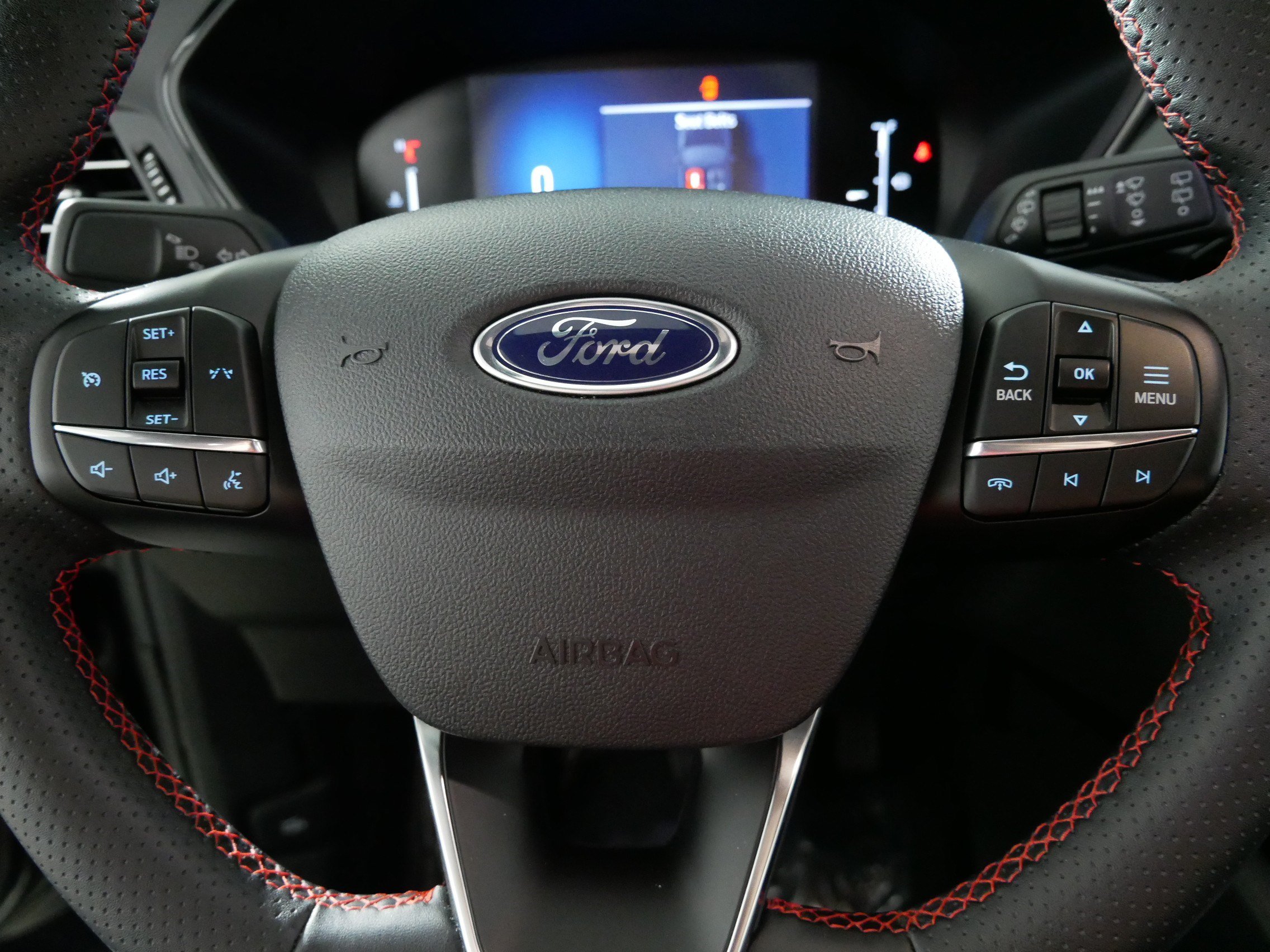 Used 2025 Ford Escape ST-Line AWD/4WD image 25