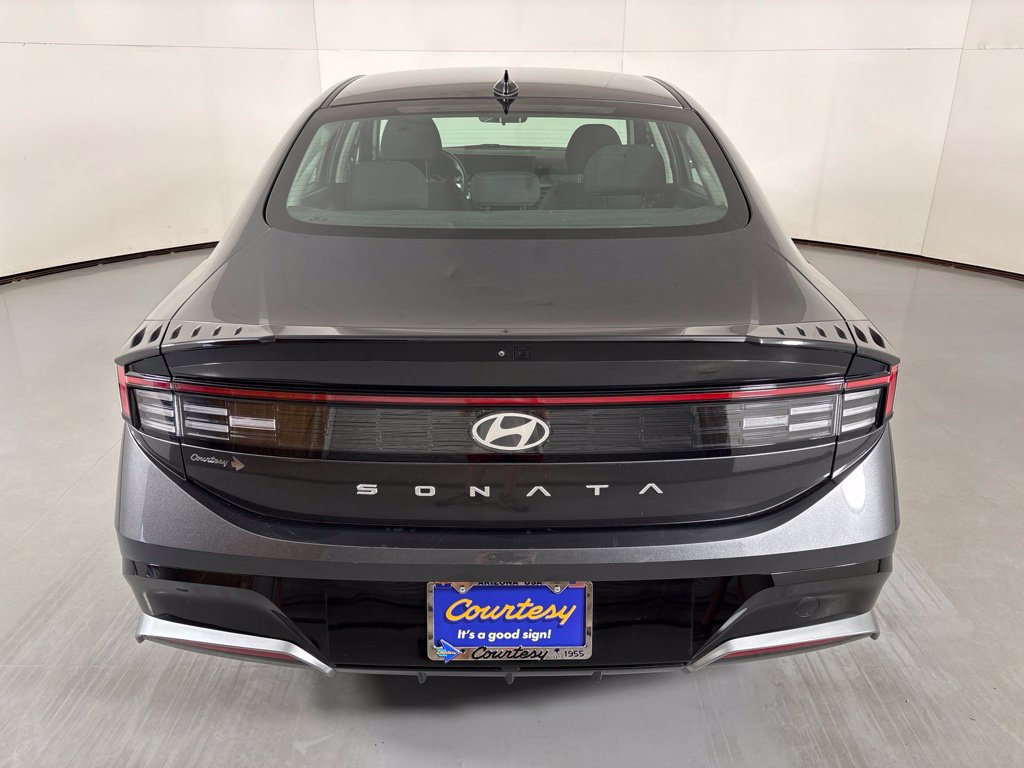 Used 2025 Hyundai Sonata SEL FWD image 7