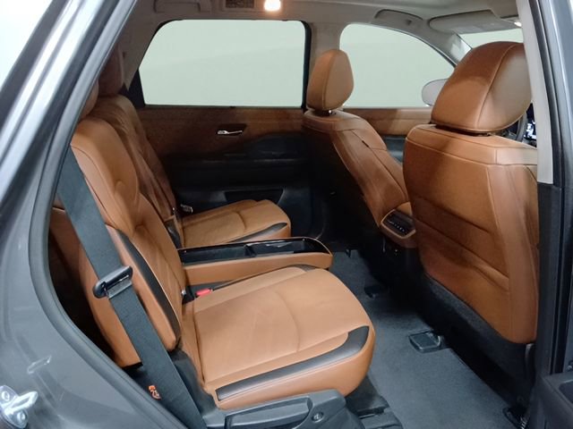 Certified 2023 Nissan Pathfinder Platinum AWD/4WD image 22