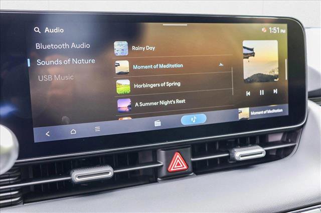 New 2025 Hyundai Ioniq 5 SE image 18