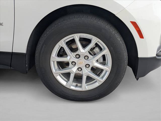 Used 2024 Chevrolet Equinox LT FWD image 22