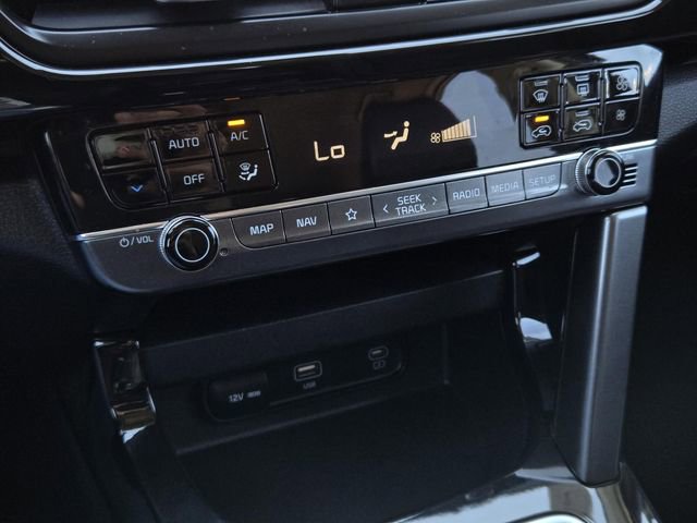 Certified 2025 Kia Seltos S image 22