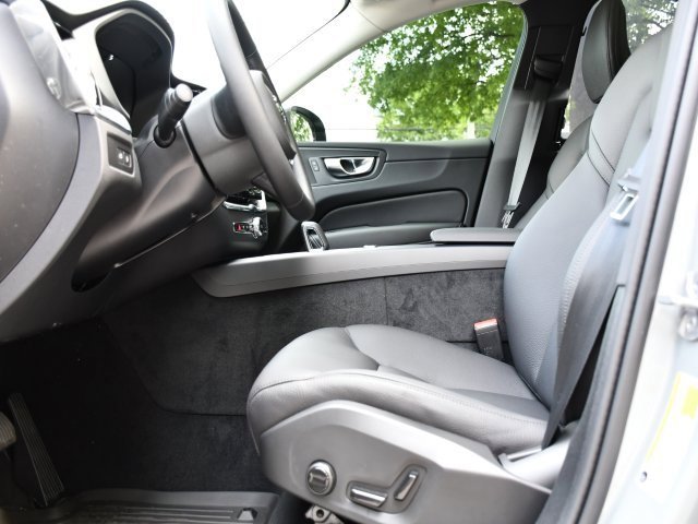 New 2025 Volvo XC60 T8 Plus w/ Protection Package Premier image 12