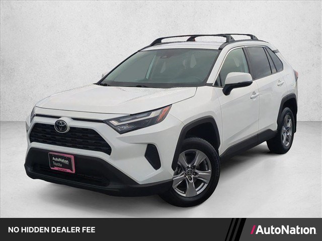 Certified 2025 Toyota RAV4 XLE FWD image 1