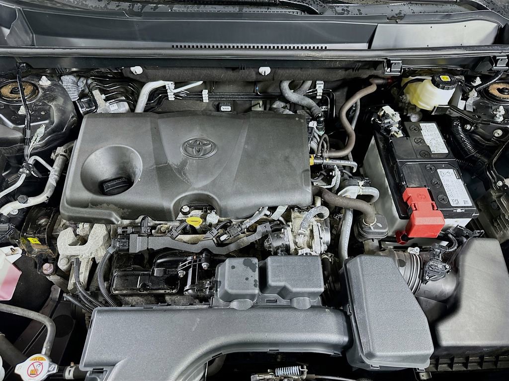 Used 2023 Toyota RAV4 XLE w/ XLE Grade Weather Package image 9