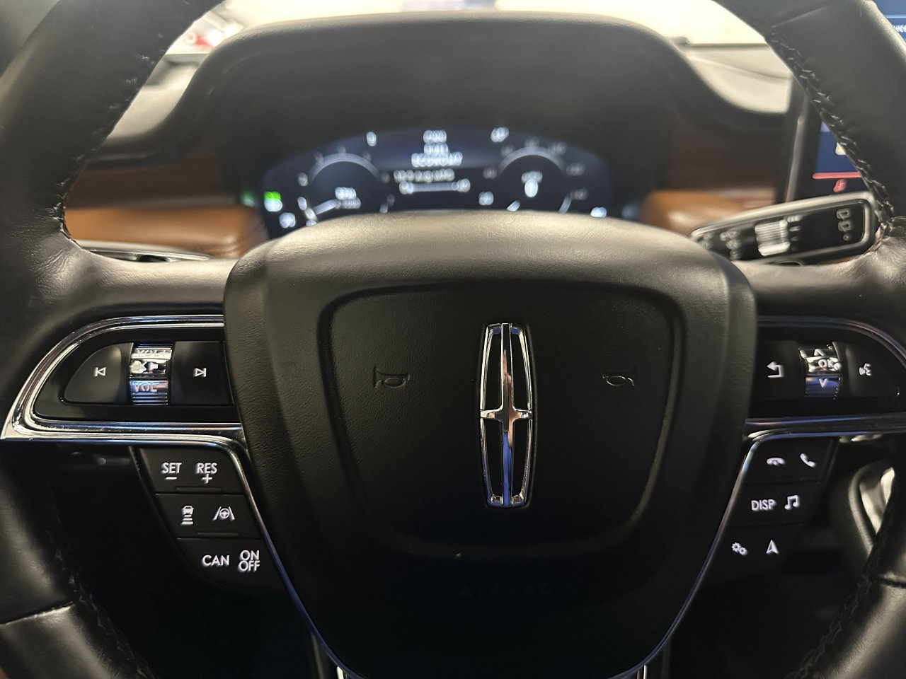 Used 2023 Lincoln Nautilus Reserve w/ Equipment Group 202A image 40