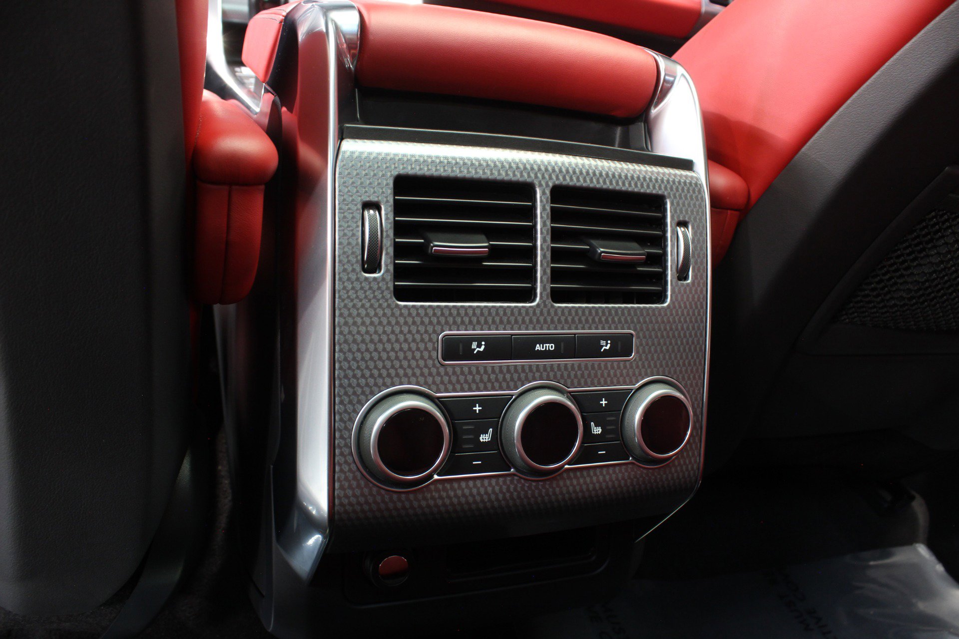 Used 2017 Land Rover Range Rover Sport Autobiography image 40