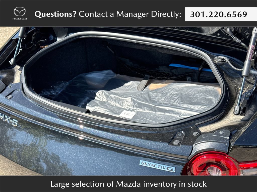 New 2026 MAZDA MX-5 Miata RF Grand Touring w/ Appearance Package RWD image 19