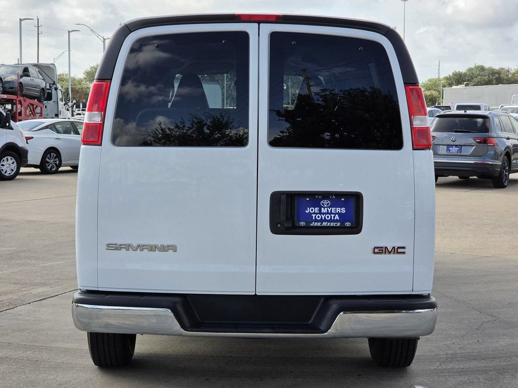 Used 2025 GMC Savana 3500 LT w/ LT Preferred Equipment Group RWD image 8
