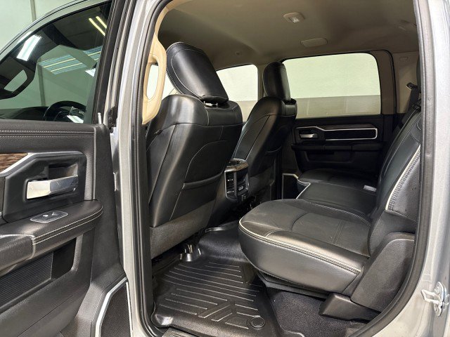 Used 2020 RAM 3500 Laramie image 35