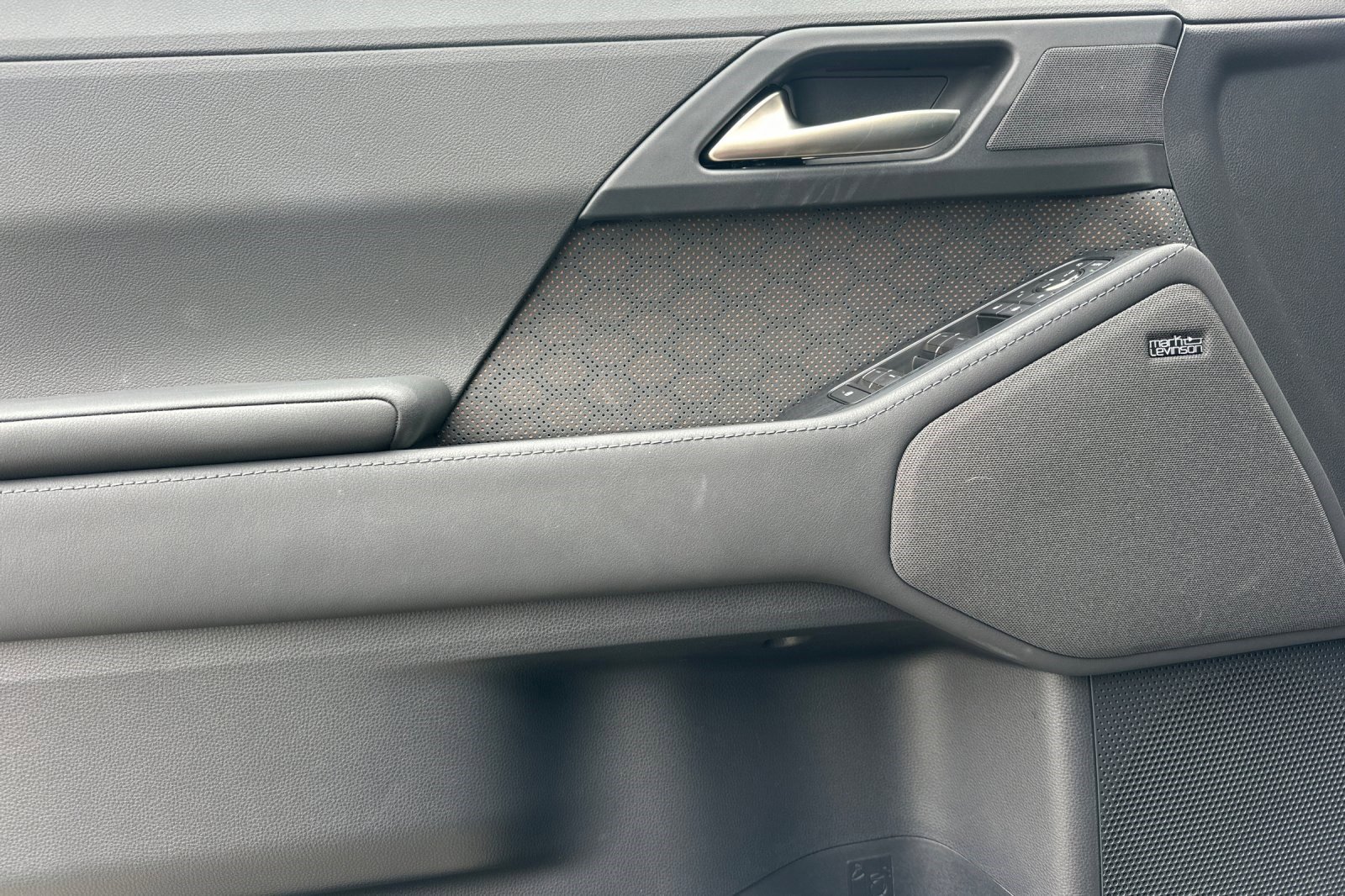 Used 2024 Lexus GX 550 image 12