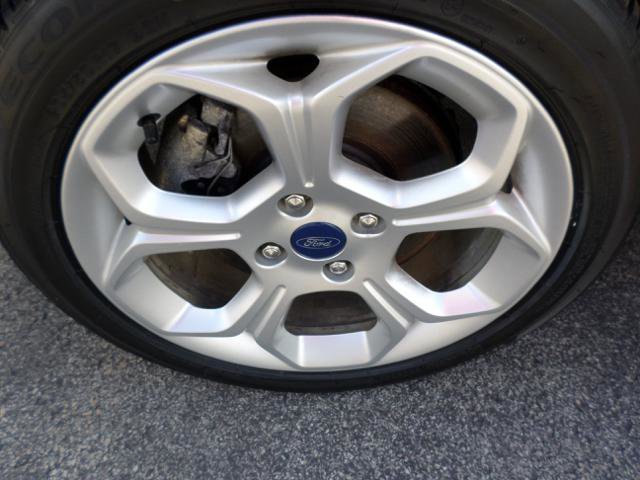 Used 2022 Ford EcoSport SE w/ SE Convenience Package image 36
