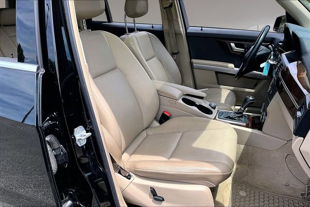 Used 2011 Mercedes-Benz GLK 350 4MATIC image 23