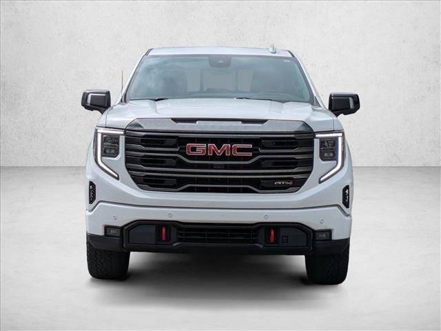 Used 2022 GMC Sierra 1500 AT4 w/ AT4 Premium Package image 2
