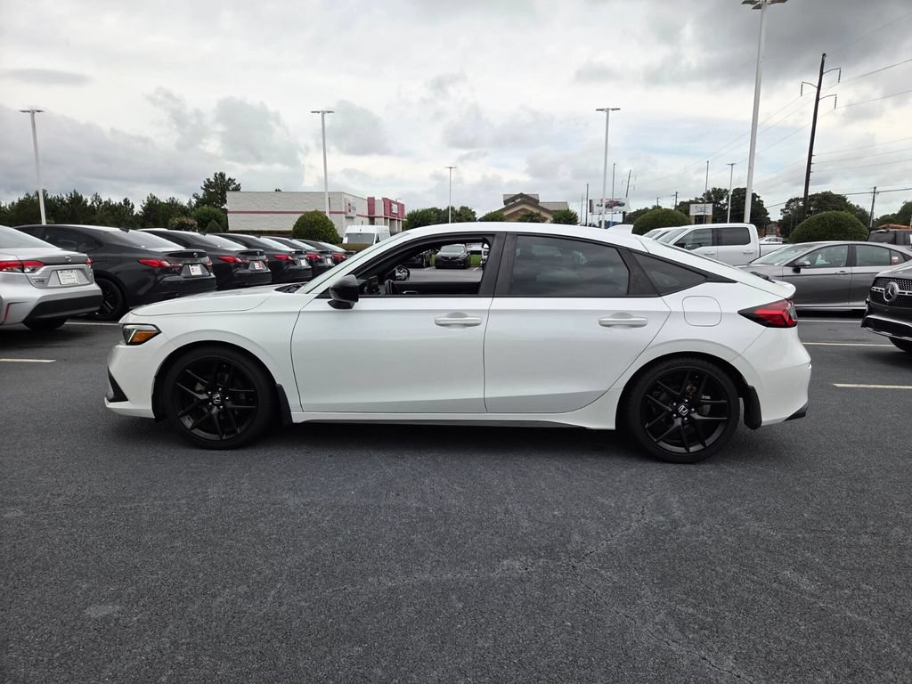 Used 2022 Honda Civic Sport image 4