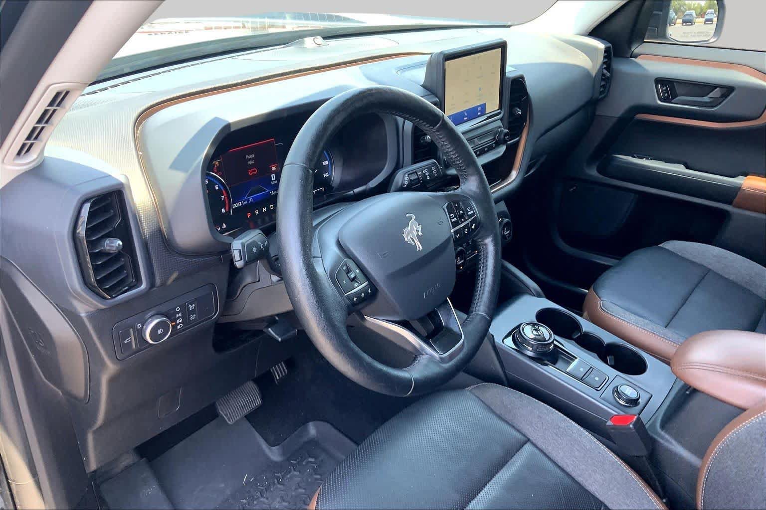 Used 2021 Ford Bronco Sport Outer Banks w/ Outer Banks Package (96D) AWD/4WD image 18