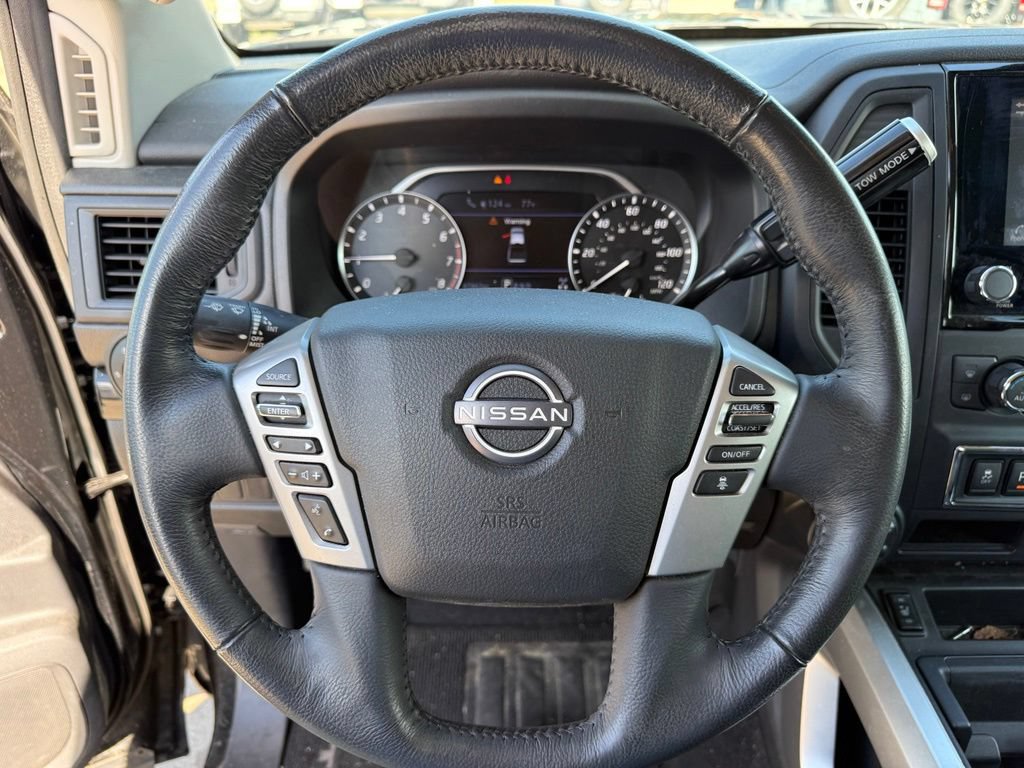 Used 2023 Nissan Titan SV w/ SV Convenience Package AWD/4WD image 15