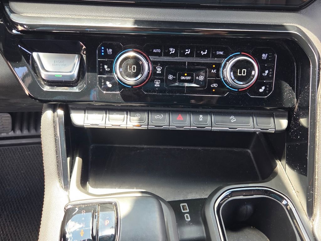 Used 2023 GMC Sierra 1500 AT4 w/ AT4 Premium Package AWD/4WD image 18