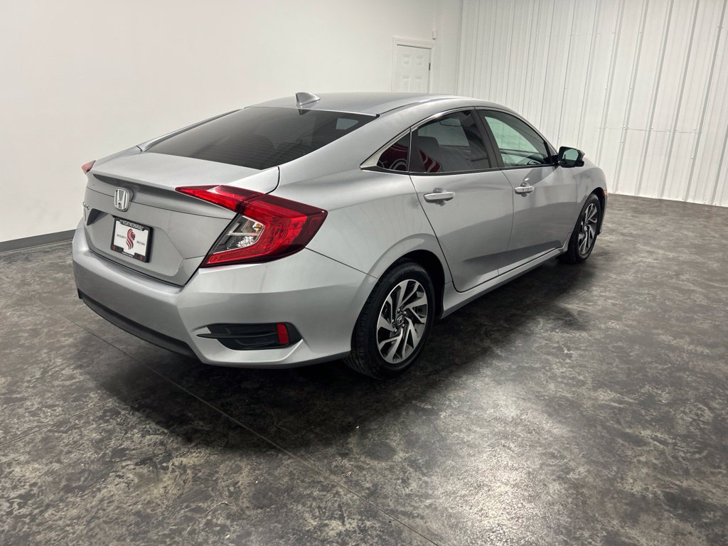Used 2017 Honda Civic EX image 4