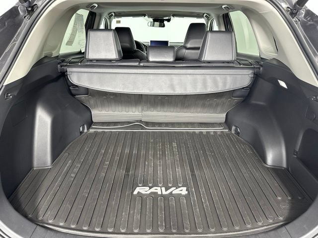 Used 2023 Toyota RAV4 XLE Premium AWD/4WD image 30
