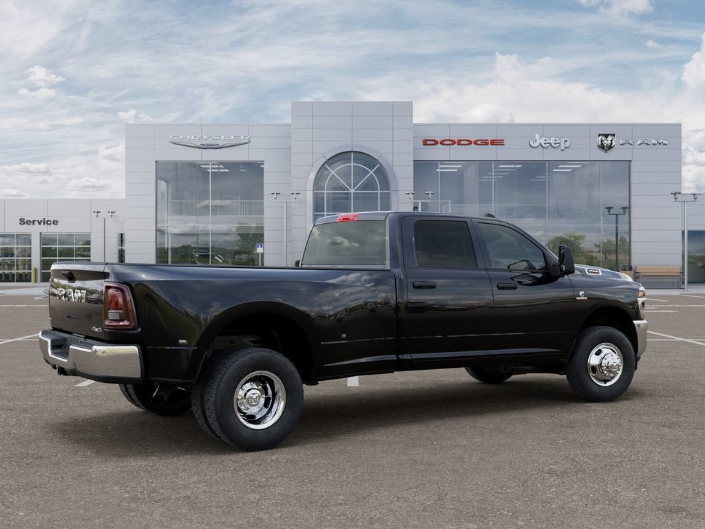 New 2026 RAM 3500 Tradesman AWD/4WD image 4