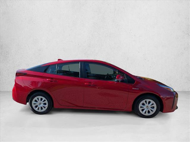 Used 2022 Toyota Prius LE FWD image 4