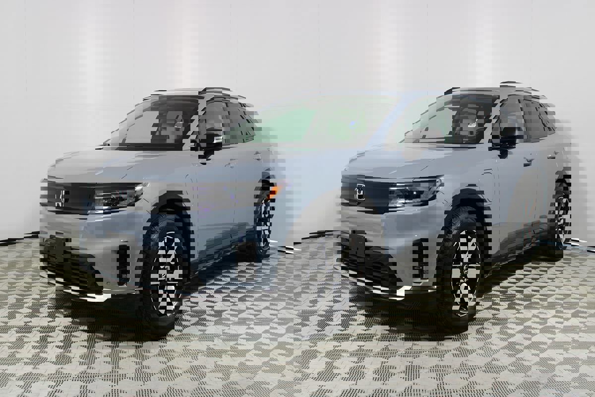 Used 2025 Honda Prologue Touring image 3